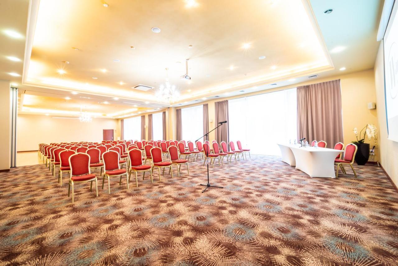 Warminski Hotel & Conference Olsztyn  Ngoại thất bức ảnh